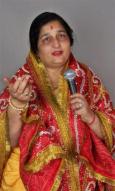 Anuradha Paudwal microphone