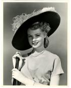 Joi Lansing hat