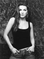 Gretchen Wilson aretes