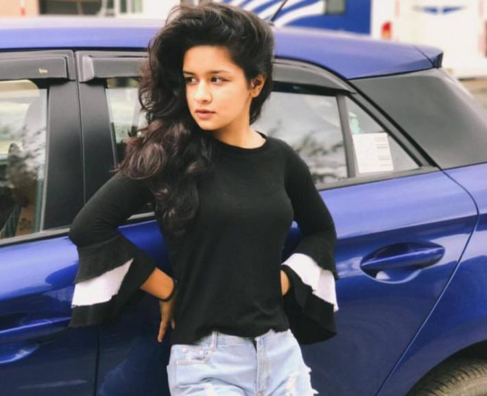 Avneet Kaur car