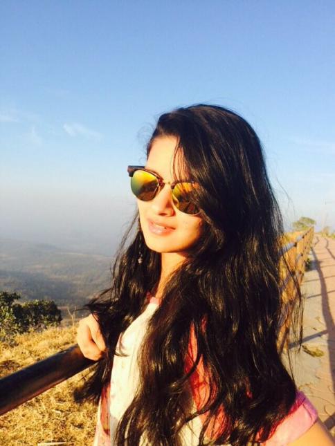 Avneet Kaur glasses