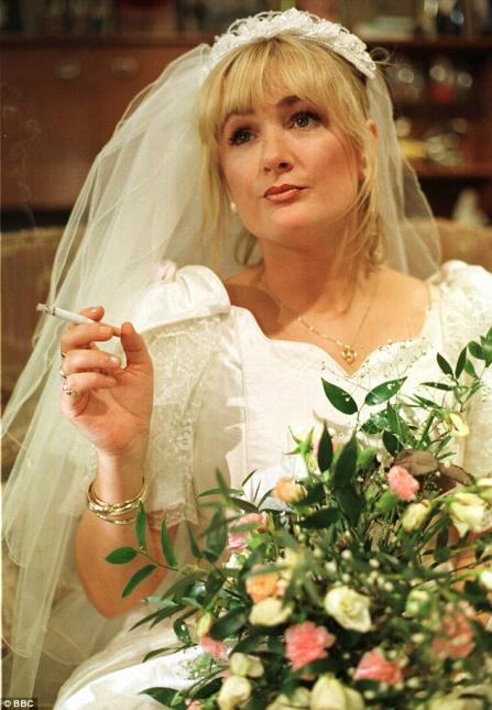 Caroline Aherne cigarette