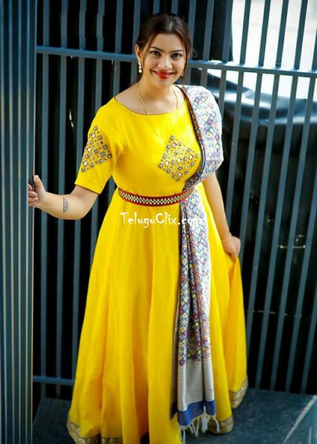 Geetha Madhuri dress