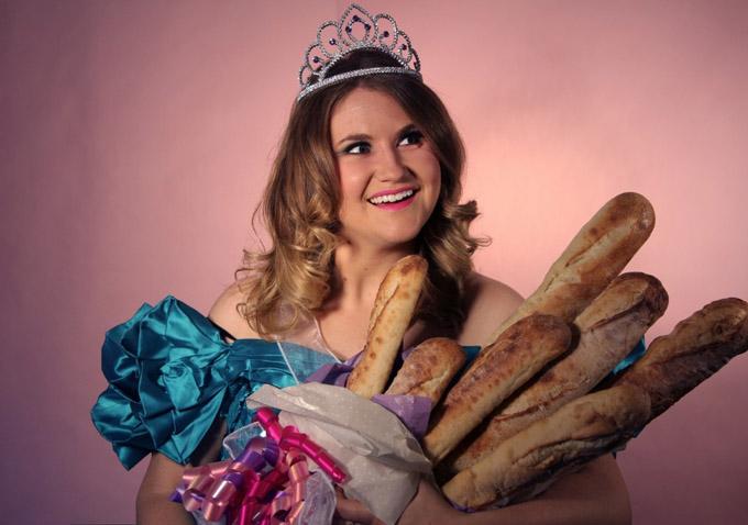 Jillian Bell bread