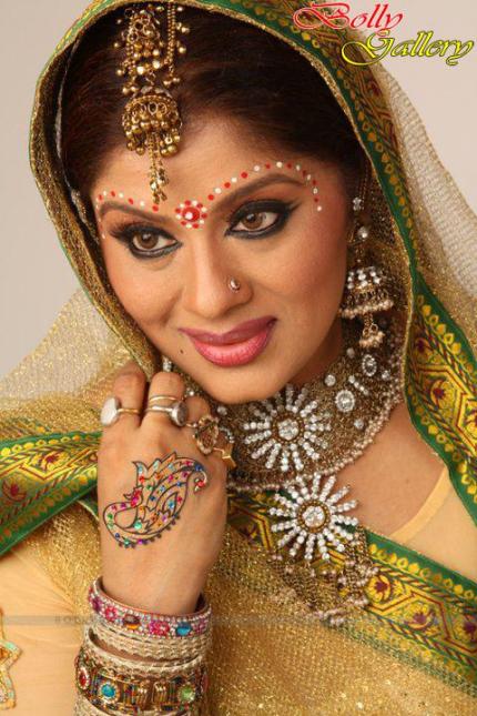 Sudha Chandran accessories