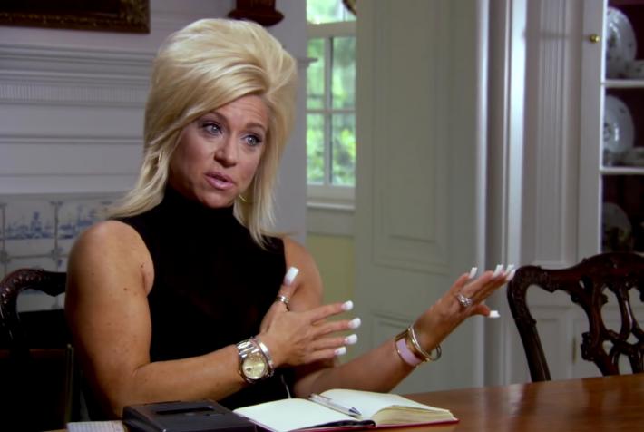 Theresa caputo clock